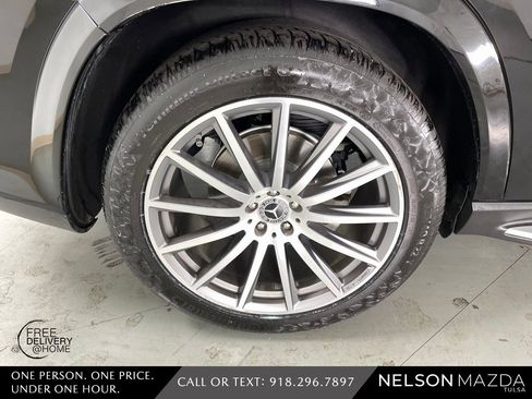 Used 2022 Mercedes-Benz GLS 450 4MATIC image 13