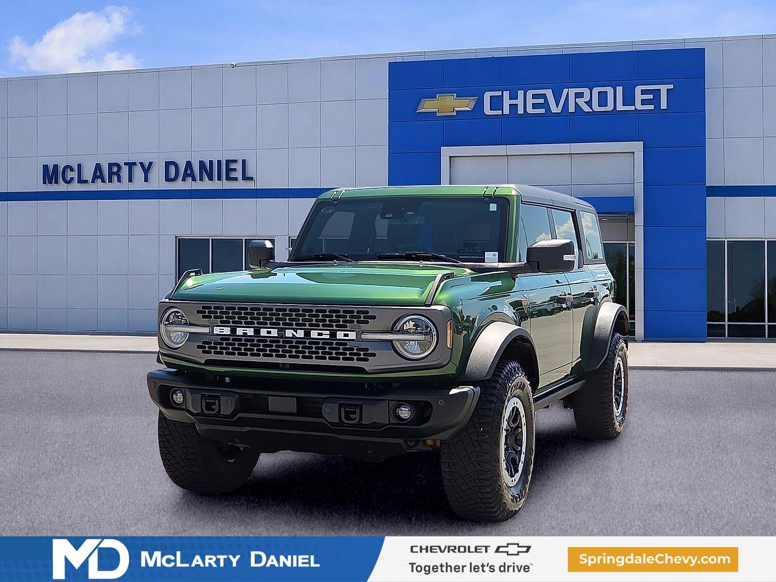 Used 2023 Ford Bronco Badlands AWD/4WD image 2