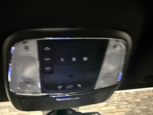 Used 2015 Jeep Grand Cherokee Limited AWD/4WD image 25