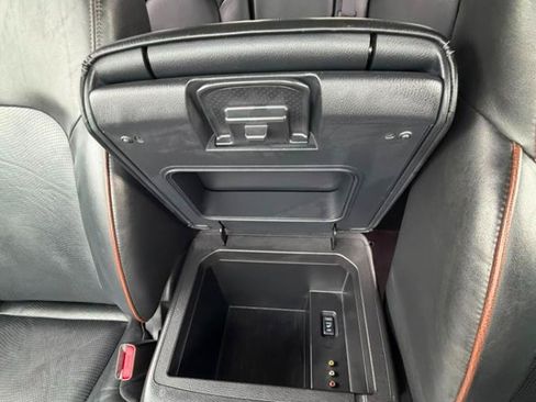 Used 2017 Nissan Armada Platinum AWD/4WD image 27