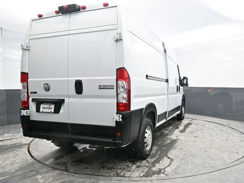 Used 2023 RAM ProMaster 2500 FWD image 6