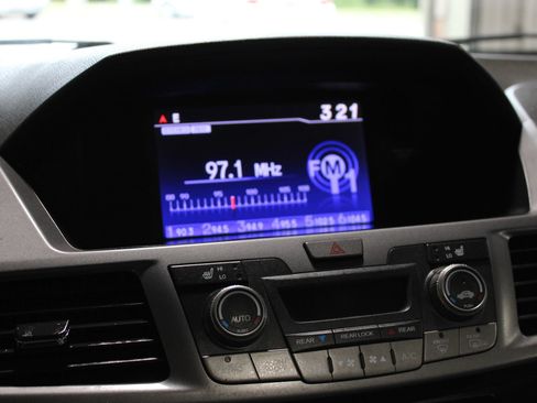 Used 2012 Honda Odyssey EX-L image 16