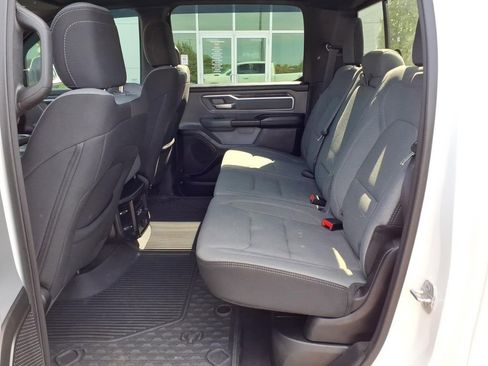 Used 2022 RAM 1500 Big Horn AWD/4WD image 11