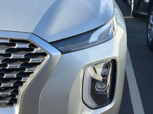 Used 2022 Hyundai Palisade SEL w/ Premium Package FWD image 10