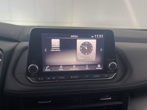 Used 2025 Nissan Rogue SV AWD/4WD image 65