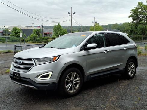 Used 2016 Ford Edge SEL w/ Equipment Group 201A AWD/4WD image 3