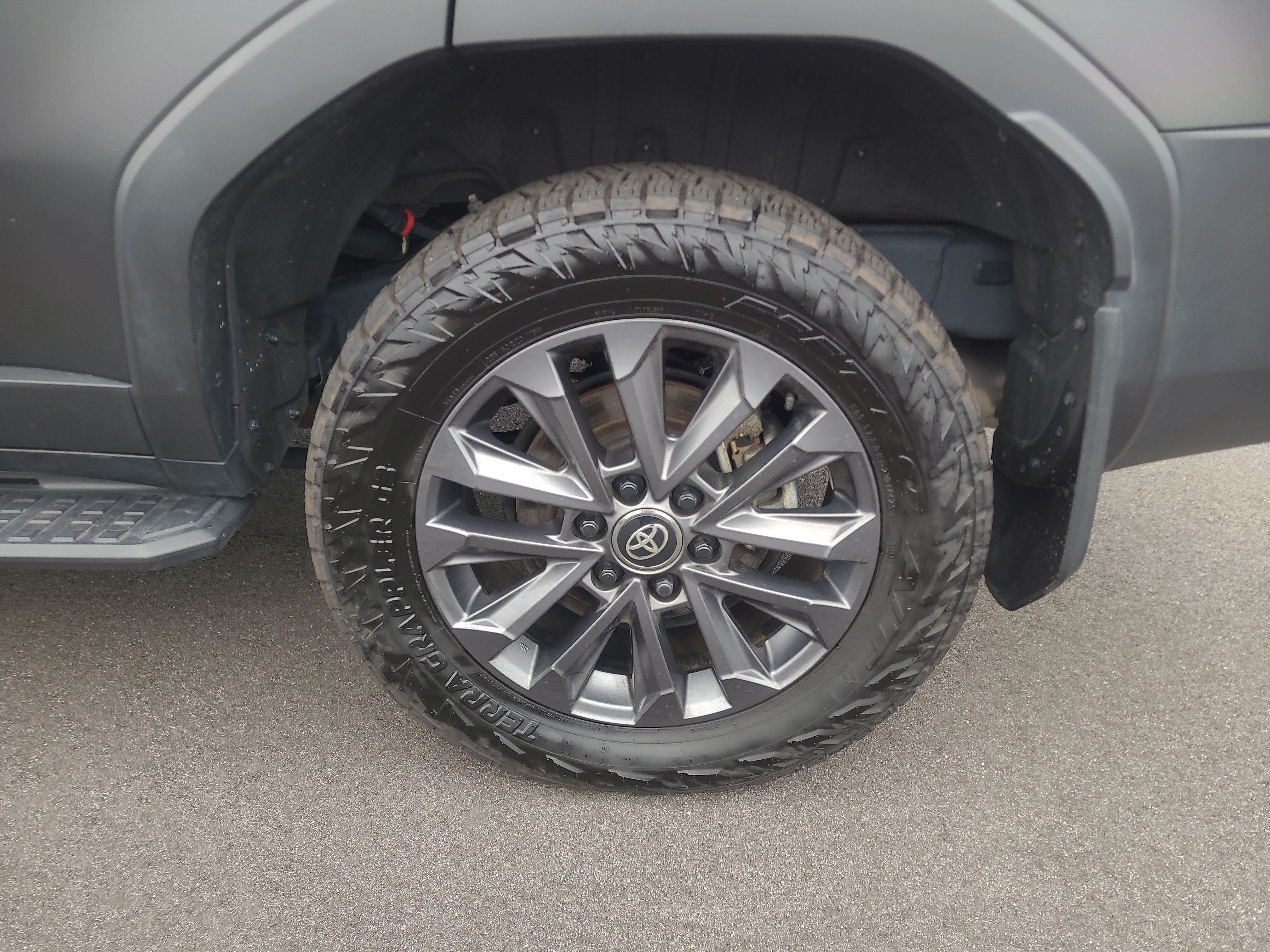 Used 2025 Toyota Land Cruiser w/ Premium Package AWD/4WD image 10
