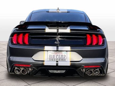 Used 2020 Ford Mustang Shelby GT500 w/ Technology Package image 5