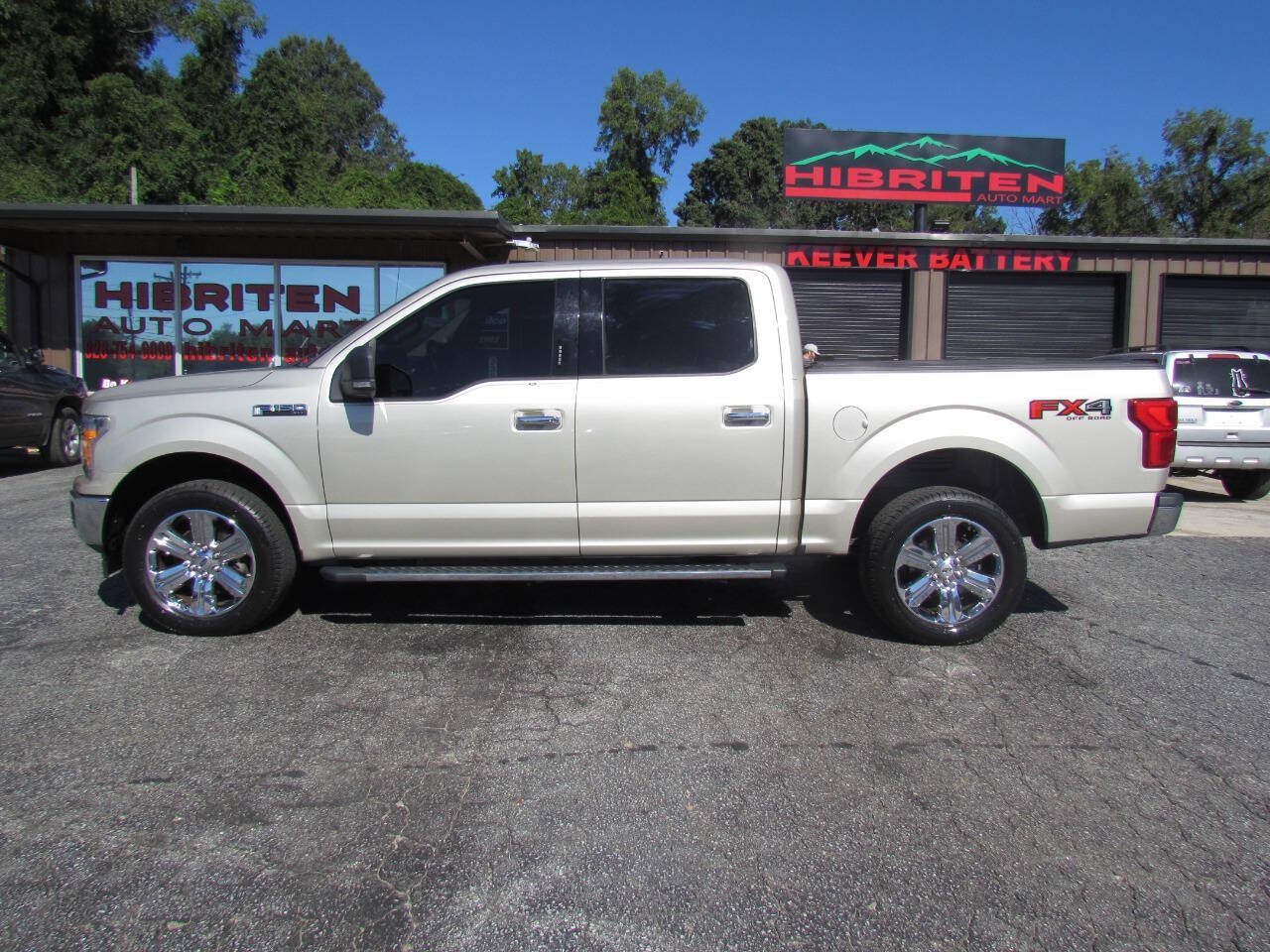 Used 2018 Ford F150 XLT w/ Equipment Group 302A Luxury AWD/4WD image 2