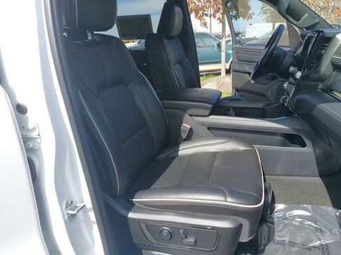 Used 2023 RAM 1500 Limited image 10