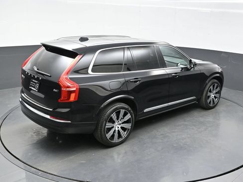 Used 2023 Volvo XC90 B6 Ultimate w/ Protection Package Premier AWD/4WD image 36