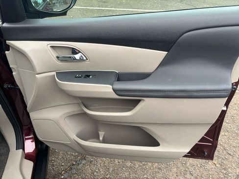 Used 2016 Honda Odyssey EX-L image 26
