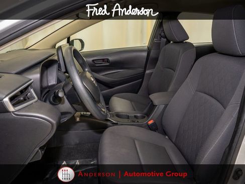 Used 2024 Toyota Corolla LE FWD image 10