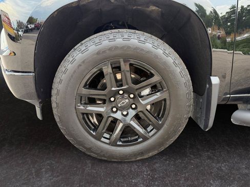 Used 2024 Chevrolet Silverado 1500 RST w/ Convenience Package II AWD/4WD image 25