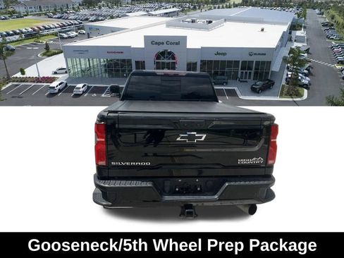 Used 2024 Chevrolet Silverado 3500 High Country w/ High Country Premium Package AWD/4WD image 8