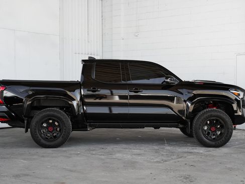 Used 2026 Toyota Tacoma TRD Pro w/ Tow Tech Package AWD/4WD image 5