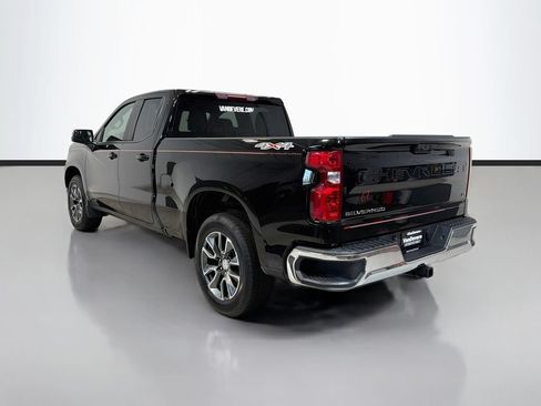 Used 2023 Chevrolet Silverado 1500 LT AWD/4WD image 7
