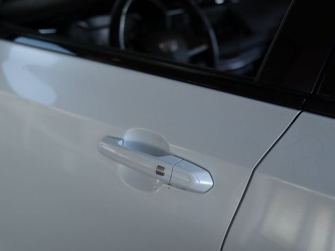 Used 2023 Cadillac XT4 Sport image 38