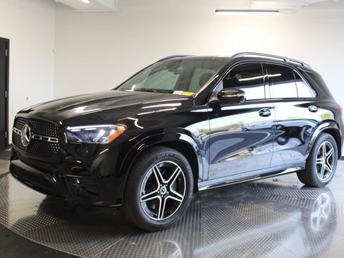 Used 2025 Mercedes-Benz GLE 350 4MATIC image 1