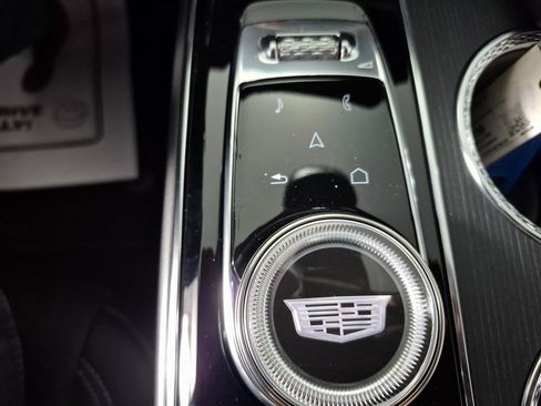 New 2026 Cadillac Lyriq Premium Luxury image 25