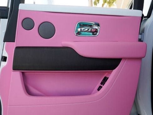 Used 2024 Rolls-Royce Cullinan image 89