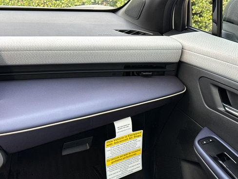 New 2026 Nissan Leaf SV+ w/ Floor Mat Package (SV+) image 16