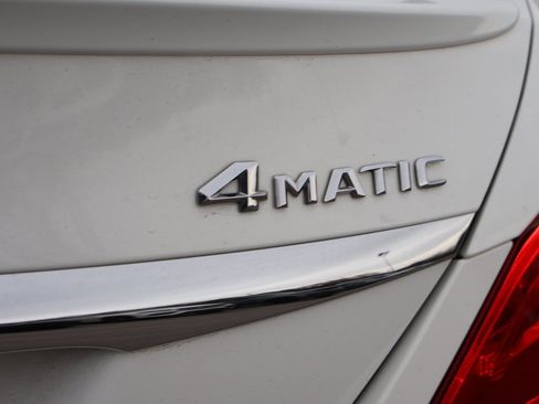 Used 2016 Mercedes-Benz C 300 4MATIC Sedan image 16