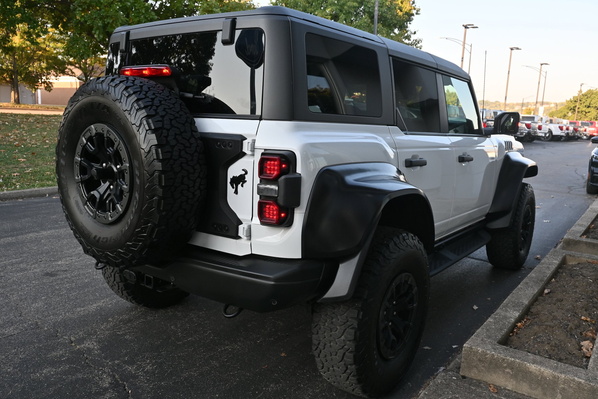 Used 2023 Ford Bronco Raptor AWD/4WD image 5