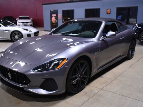 Used 2018 Maserati GranTurismo Sport image 10