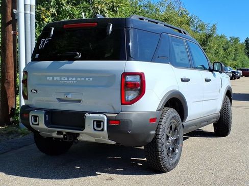 New 2026 Ford Bronco Sport Outer Banks w/ Sasquatch Outer Banks Package AWD/4WD image 5
