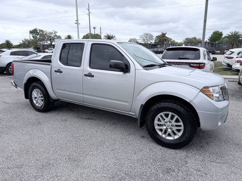 Used 2019 Nissan Frontier SV w/ Value Truck Package RWD image 8