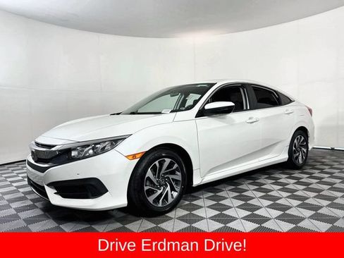 Used 2017 Honda Civic EX image 3