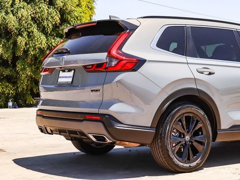 Used 2023 Honda CR-V Sport Touring image 9