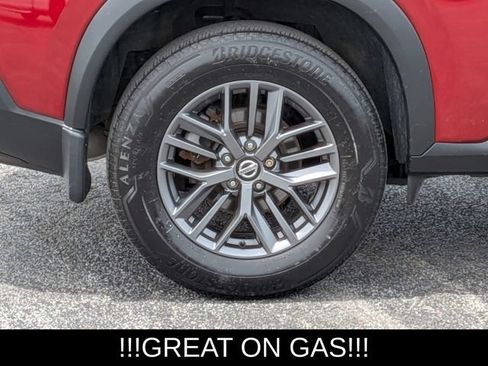 Used 2021 Nissan Rogue S FWD image 10