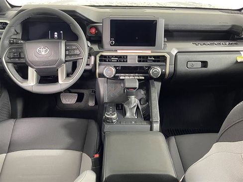 New 2025 Toyota Tacoma TRD Off-Road image 15