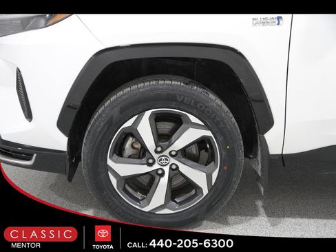 Certified 2023 Toyota RAV4 SE image 23