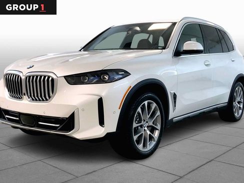 Used 2026 BMW X5 xDrive40i w/ Executive Package AWD/4WD image 1