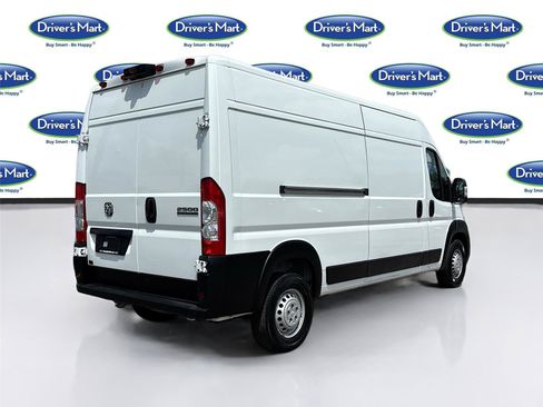 Used 2025 RAM ProMaster 2500 w/ Convenience Group FWD image 7