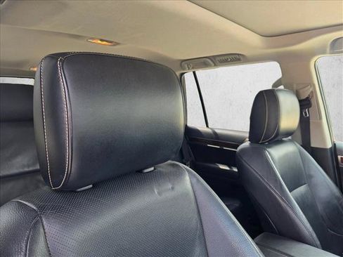 Used 2015 Lexus GX 460 w/ Premium Package AWD/4WD image 13