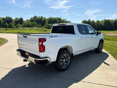 New 2026 Chevrolet Silverado 1500 LT AWD/4WD image 9