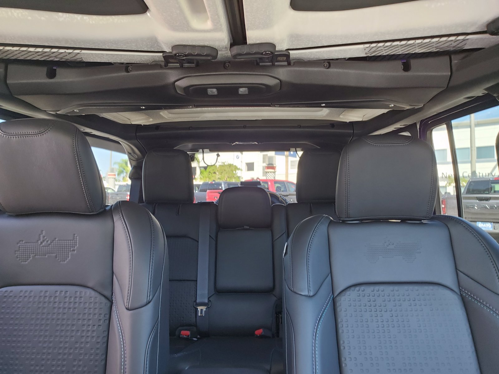 New 2026 Jeep Wrangler Unlimited Sport AWD/4WD image 41