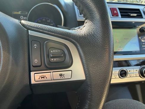 Used 2017 Subaru Outback 3.6R Limited image 15