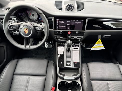 New 2026 Porsche Macan S image 6