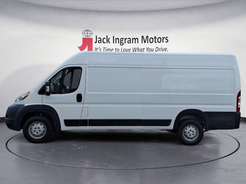 Used 2022 RAM ProMaster 3500 w/ Driver Convenience Group FWD image 2