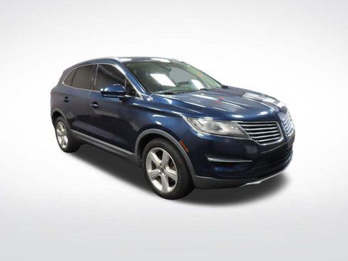 Used 2017 Lincoln MKC Premiere FWD image 32