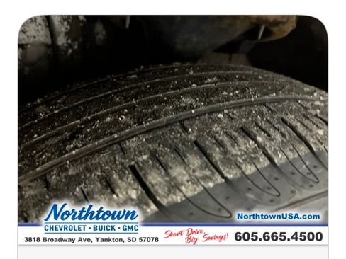 Used 2012 Kia Sedona LX FWD image 25