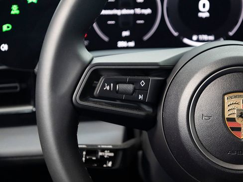 New 2025 Porsche Taycan 4S image 23