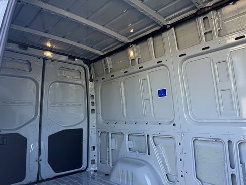 New 2025 Mercedes-Benz Sprinter 2500 image 11