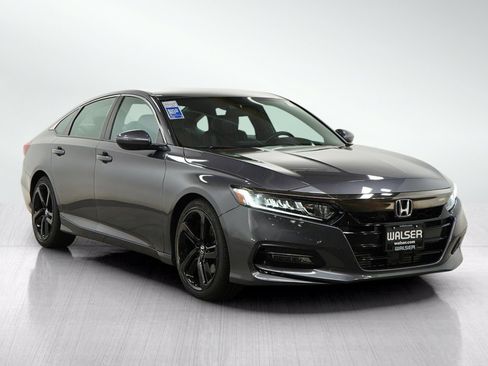 Used 2019 Honda Accord Sport image 7