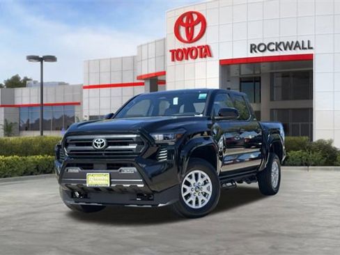 Used 2025 Toyota Tacoma SR5 image 1
